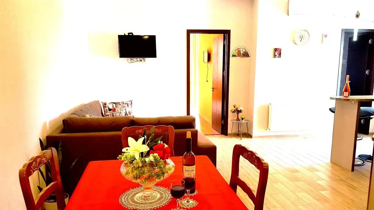 Fantaflat Old Tbilisi Apartment